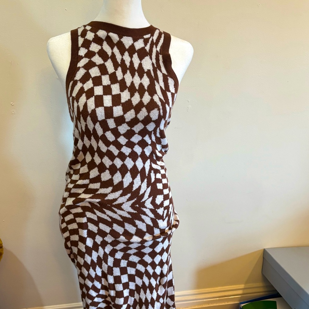 Midi Bodycon Trippy Checkered Dress